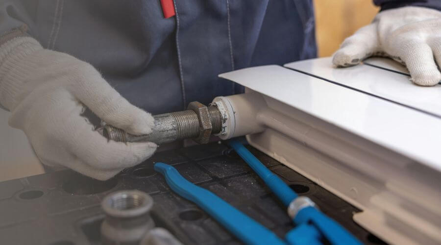 Expert burst pipe repair services in Advent, WV